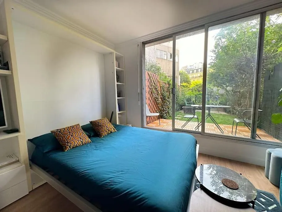 Secret Garden Etoile Apartment Paris